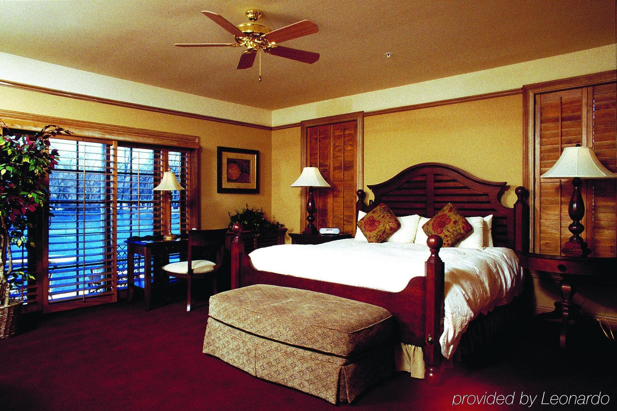 Herrington Inn & Spa Geneva Exterior photo